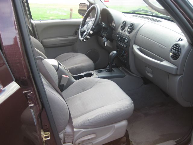 2004 Jeep Liberty Elk Conversion Van