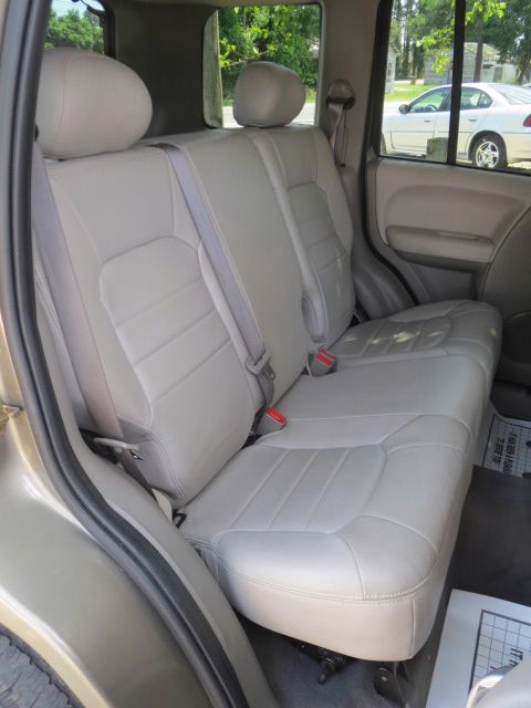 2004 Jeep Liberty Super