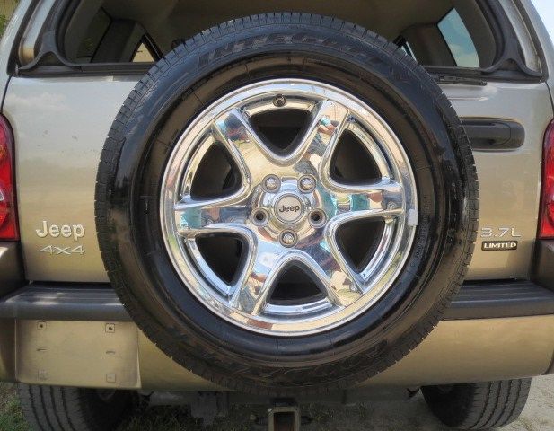 2004 Jeep Liberty Super