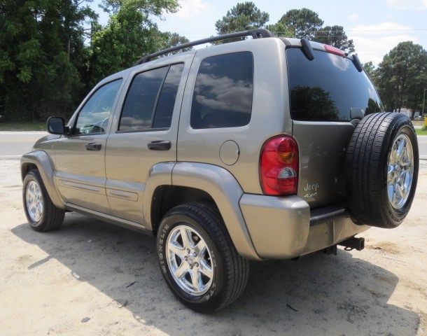 2004 Jeep Liberty Super