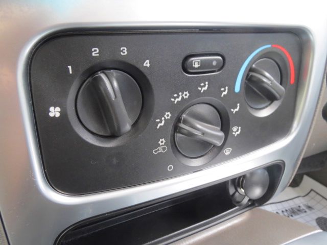 2004 Jeep Liberty Super