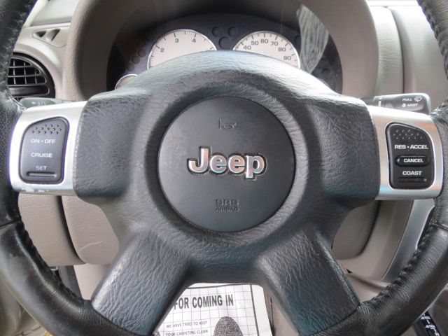 2004 Jeep Liberty Super