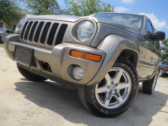 2004 Jeep Liberty Super