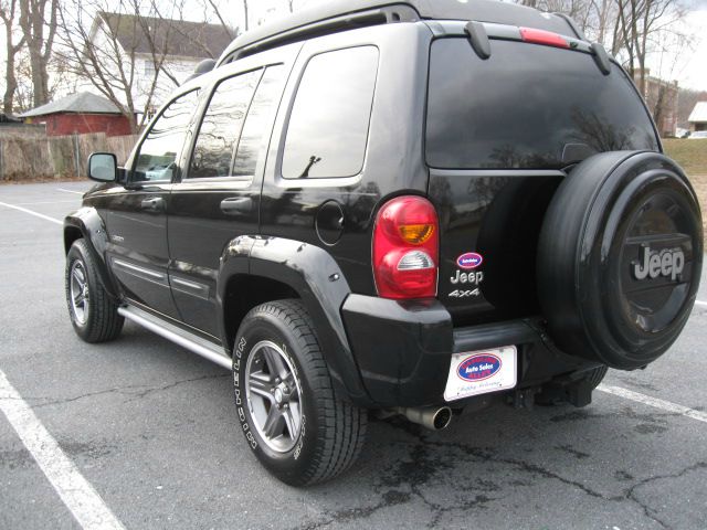 2004 Jeep Liberty Extended Sport Util 4D