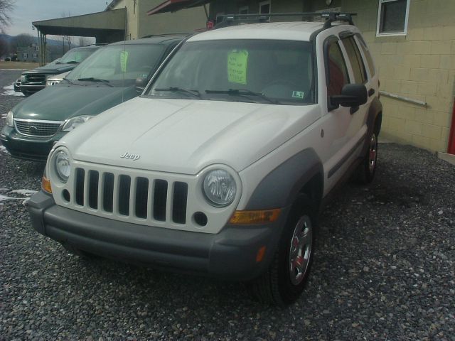 2005 Jeep Liberty Elk Conversion Van