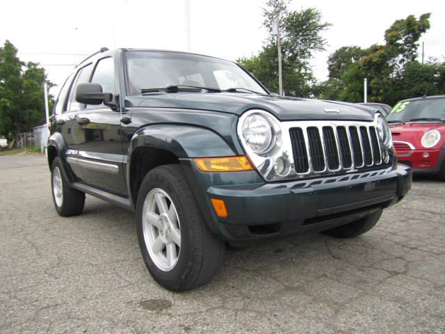 2005 Jeep Liberty Super