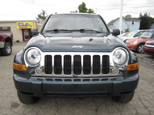 2005 Jeep Liberty Super