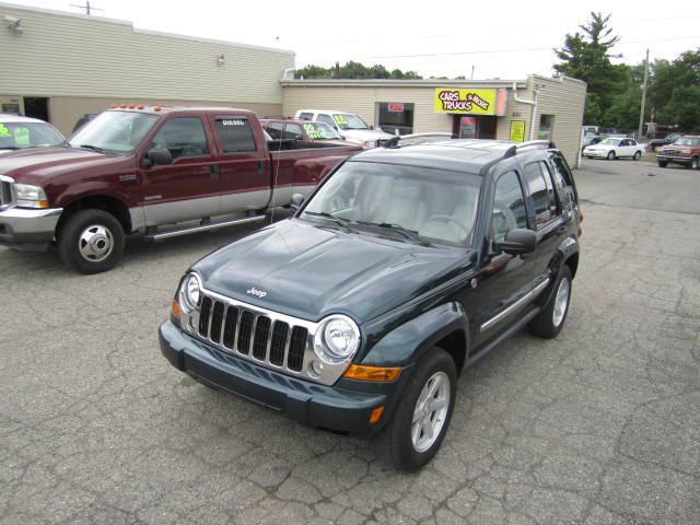 2005 Jeep Liberty Super