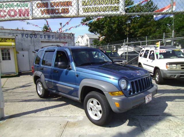 2005 Jeep Liberty Elk Conversion Van