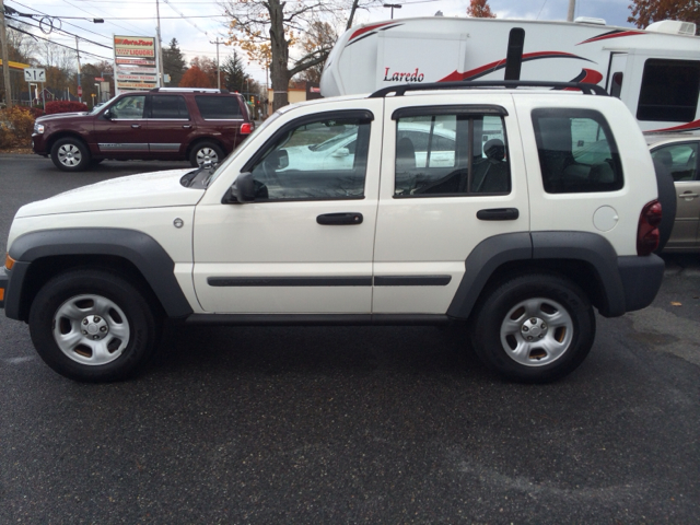 2005 Jeep Liberty Elk Conversion Van