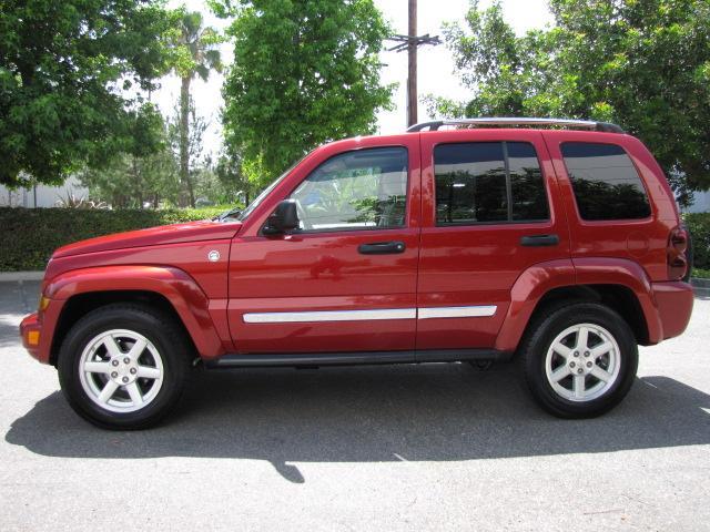 2005 Jeep Liberty C1500 Scottsdale