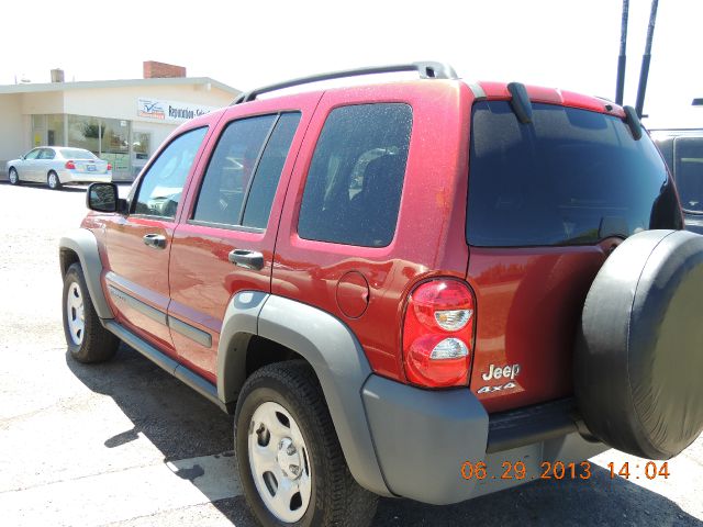 2005 Jeep Liberty Elk Conversion Van