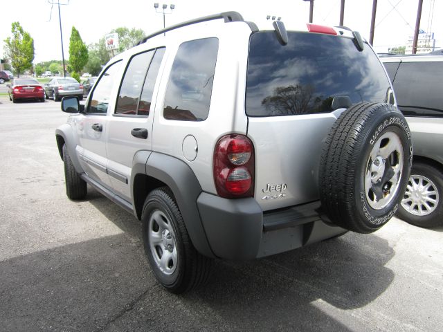 2005 Jeep Liberty Elk Conversion Van