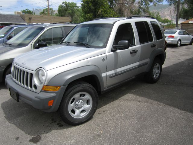 2005 Jeep Liberty Elk Conversion Van