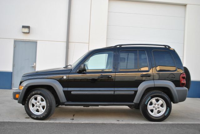 2005 Jeep Liberty Elk Conversion Van