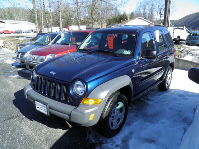 2005 Jeep Liberty Elk Conversion Van