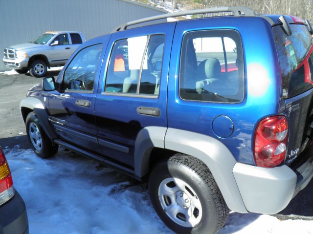 2005 Jeep Liberty Elk Conversion Van