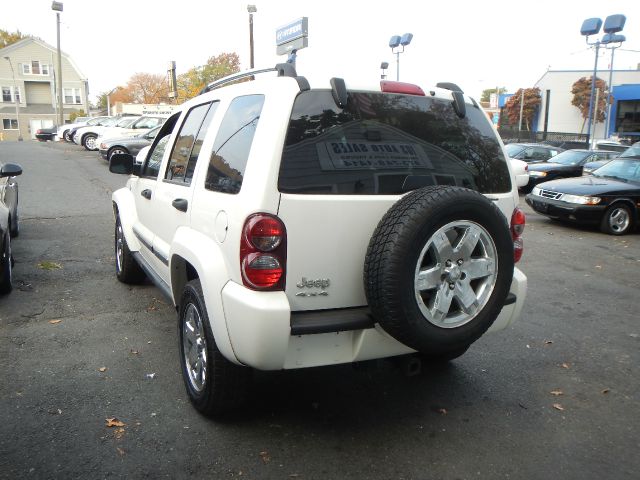 2005 Jeep Liberty Super