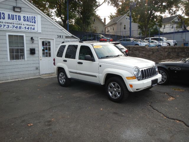 2005 Jeep Liberty Super