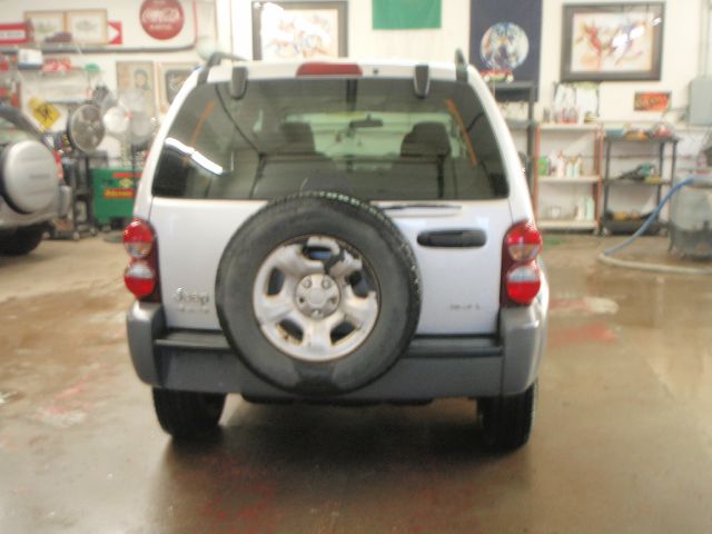 2005 Jeep Liberty Elk Conversion Van