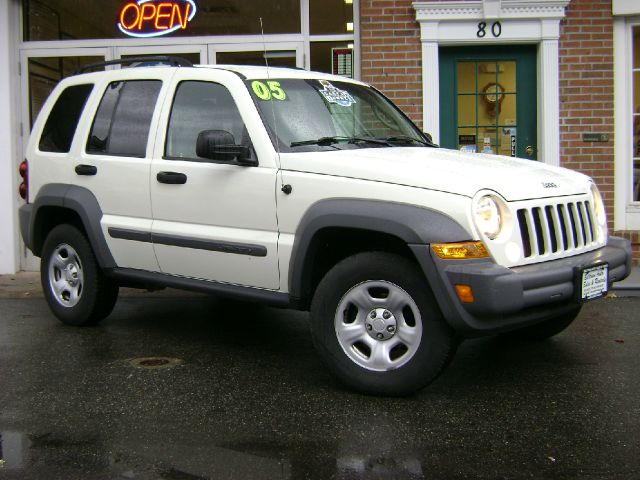 2005 Jeep Liberty Elk Conversion Van