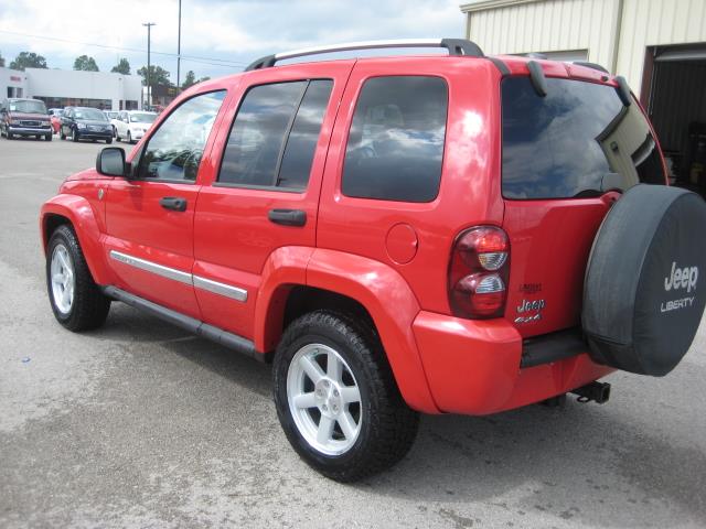2005 Jeep Liberty SLT 25