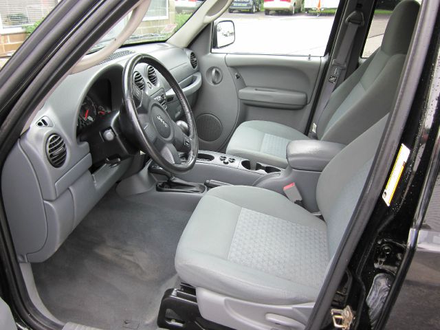 2005 Jeep Liberty Elk Conversion Van