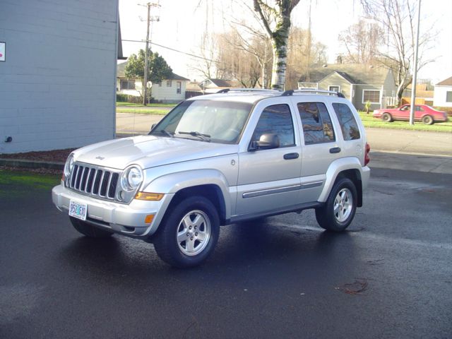 2005 Jeep Liberty 3.6L V6 ABS Traction Control Bluetooth