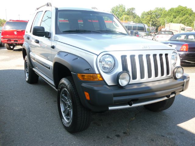2005 Jeep Liberty Elk Conversion Van