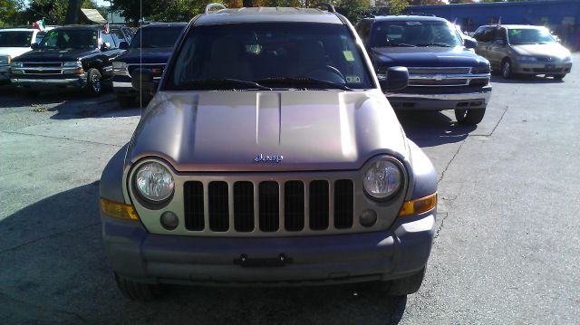 2005 Jeep Liberty Elk Conversion Van