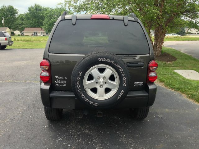 2005 Jeep Liberty Super