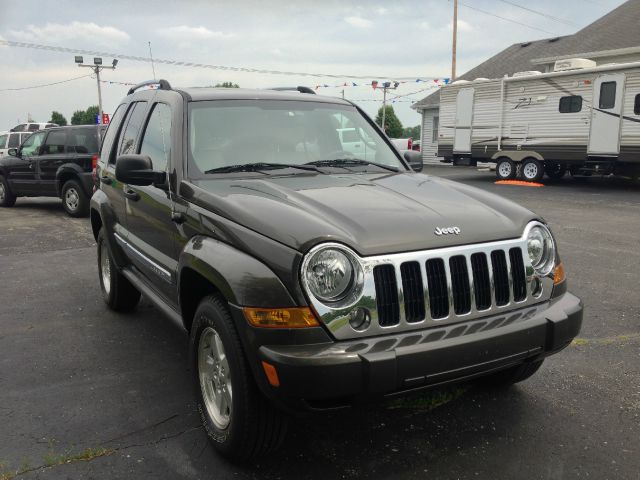 2005 Jeep Liberty Super