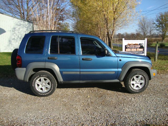 2005 Jeep Liberty Elk Conversion Van