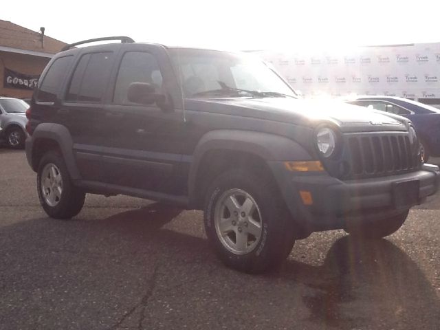 2005 Jeep Liberty Elk Conversion Van