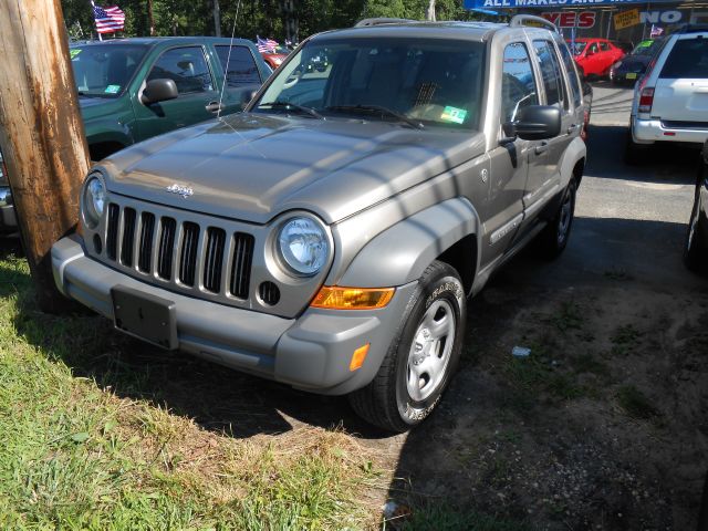 2005 Jeep Liberty Elk Conversion Van