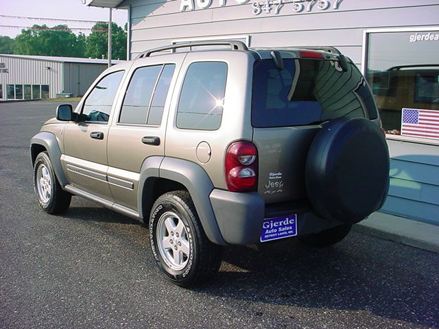 2005 Jeep Liberty Elk Conversion Van