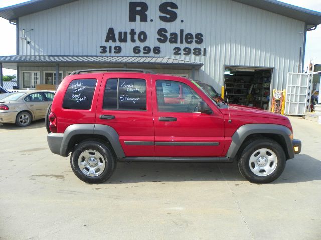 2006 Jeep Liberty Elk Conversion Van