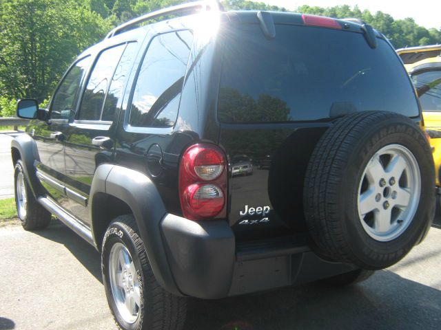 2006 Jeep Liberty Elk Conversion Van