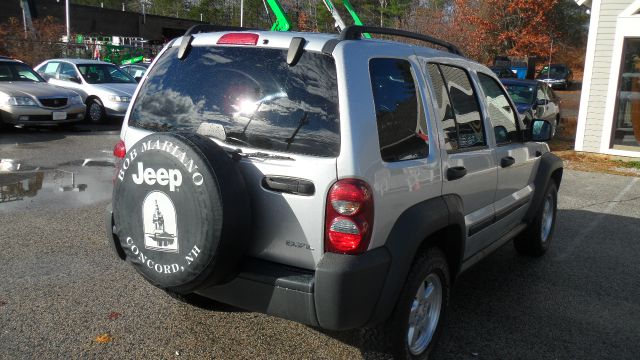 2006 Jeep Liberty Elk Conversion Van