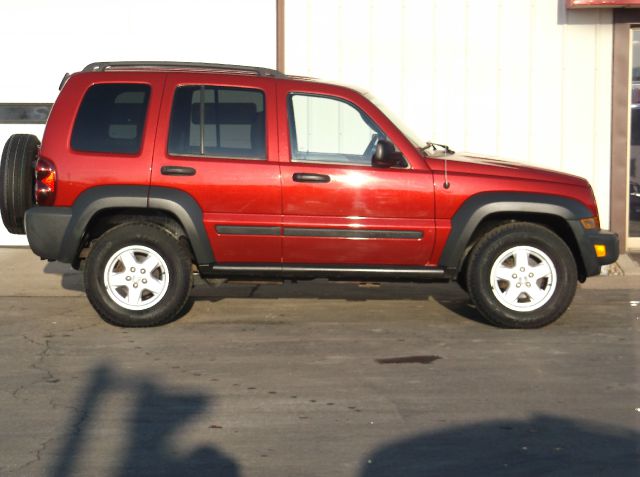 2006 Jeep Liberty Elk Conversion Van