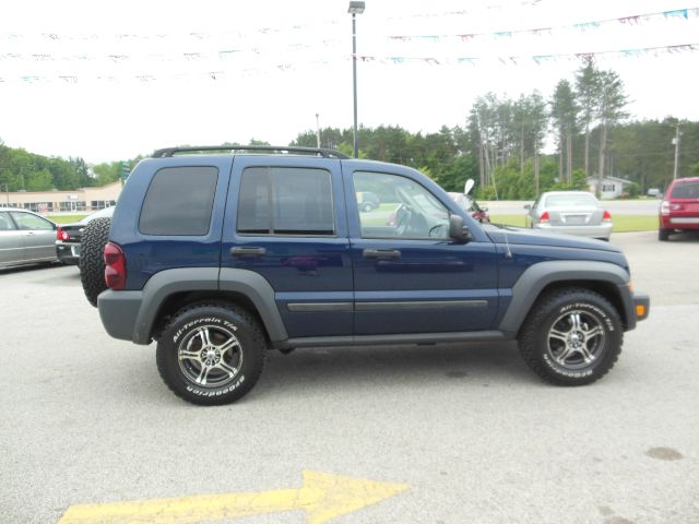 2006 Jeep Liberty Elk Conversion Van