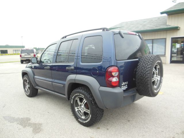 2006 Jeep Liberty Elk Conversion Van
