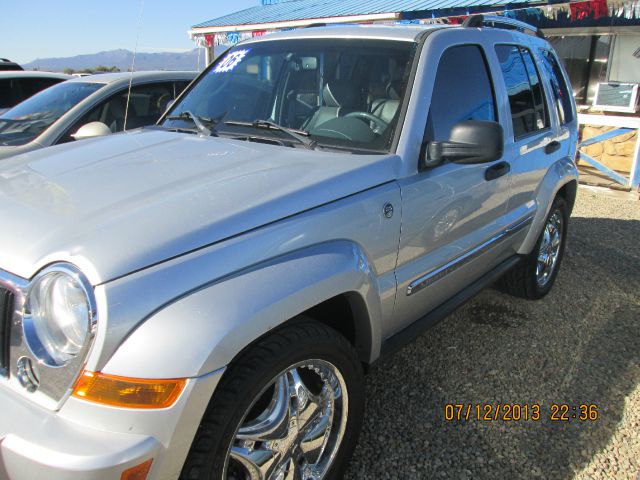 2006 Jeep Liberty Super