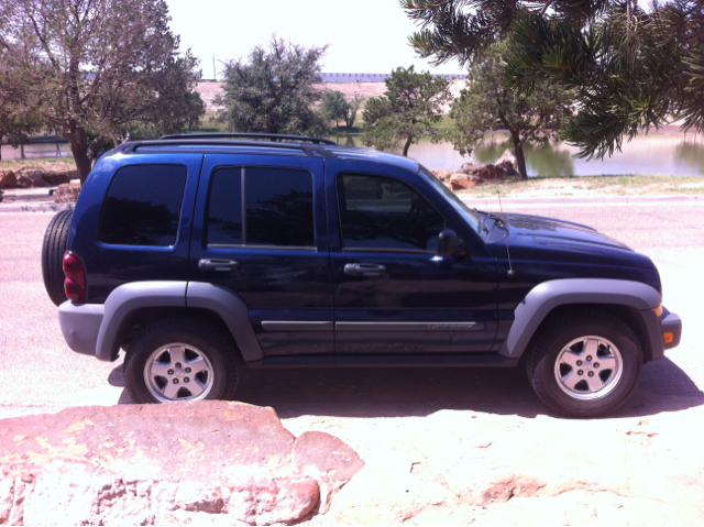 2006 Jeep Liberty Extended Cab V8 LT W/1lt