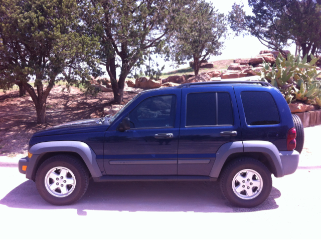 2006 Jeep Liberty Extended Cab V8 LT W/1lt