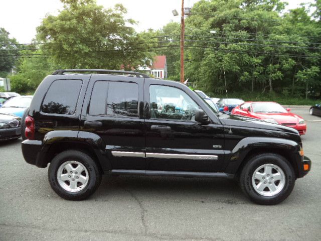 2006 Jeep Liberty XLT 4X4 Diesel BAD Credit OK