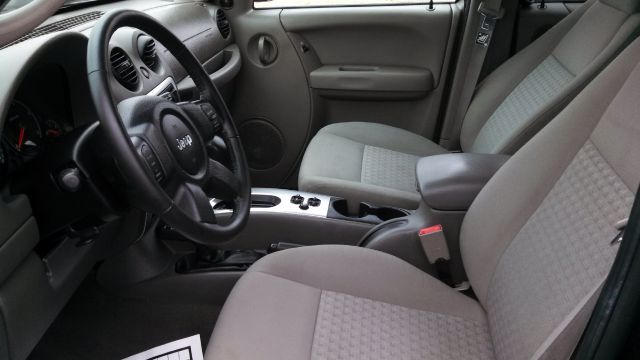 2006 Jeep Liberty Elk Conversion Van