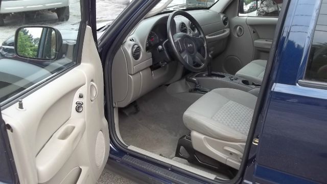 2006 Jeep Liberty Elk Conversion Van