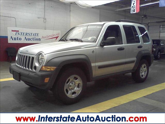 2006 Jeep Liberty 2 Dr SC2 Coupe