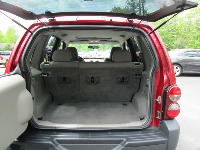 2006 Jeep Liberty Elk Conversion Van